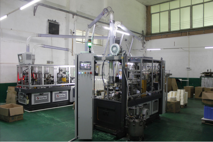 Guangzhou Victory Paper Products Co., Ltd. linea di produzione in fabbrica