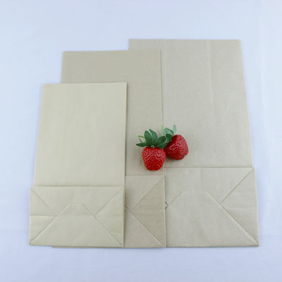 Sacchetti di carta kraft riciclata biodegradabili con fondo piatto e maniglie torte