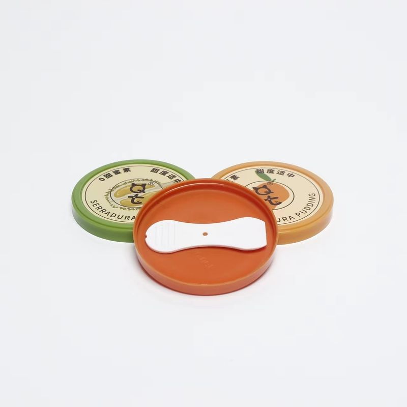 Scatola di gelato scarabocchiatura rotonda tazza di pudding di cremagliera di latta con coperchio di plastica piccola tazza usa e getta tazza di yogurt